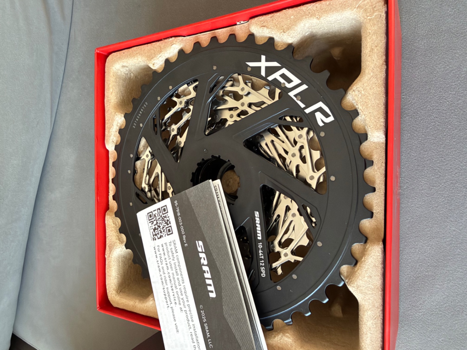 Sram Sram Force XPLR 10-44 12SP XDR view 2