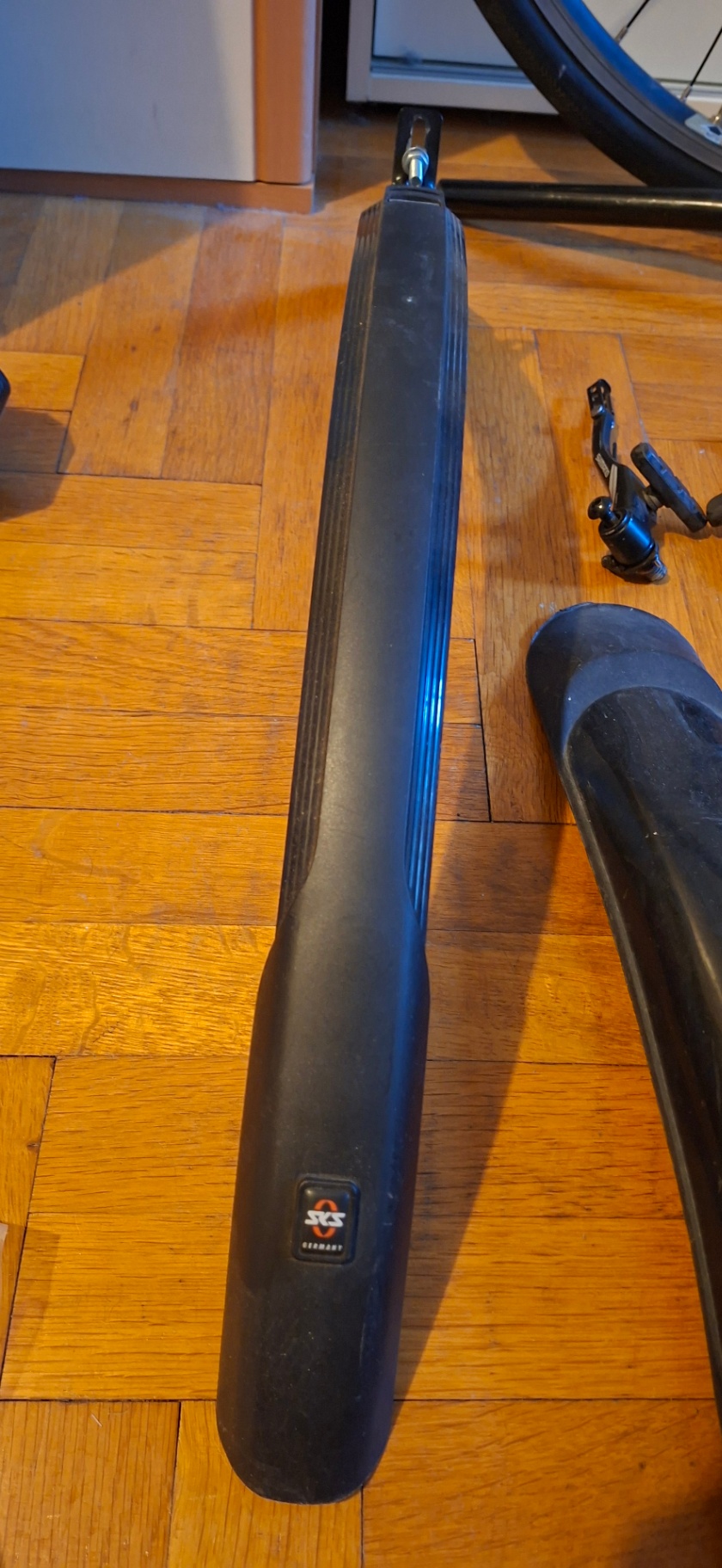 Part view 4