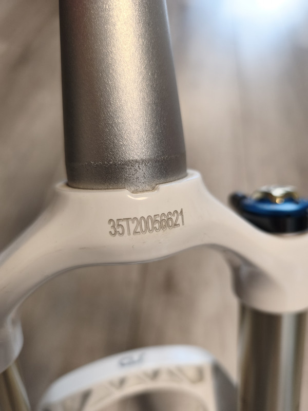 RockShox SID view 9
