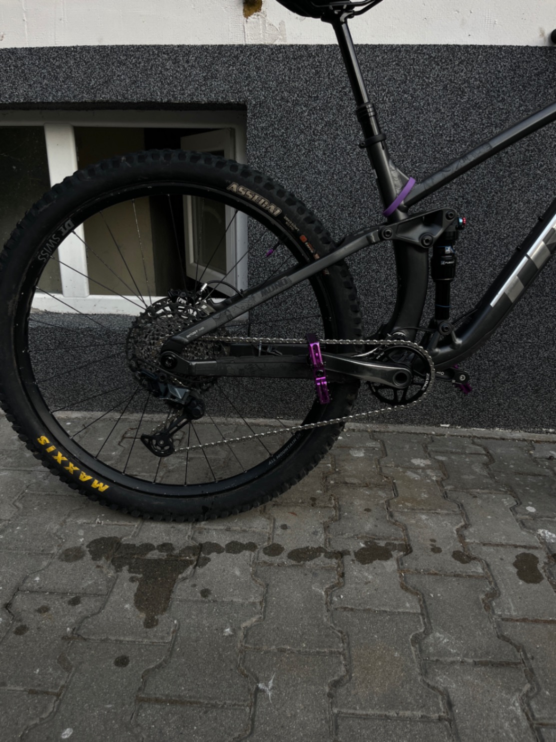 Bike view 3