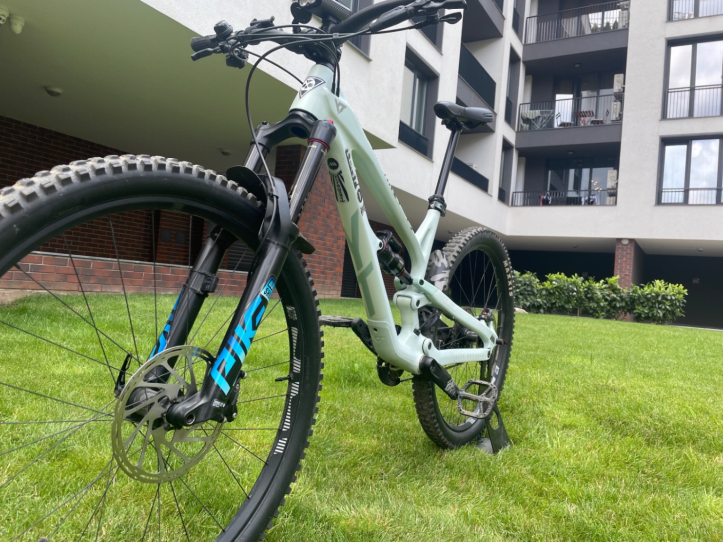 Bike view 6