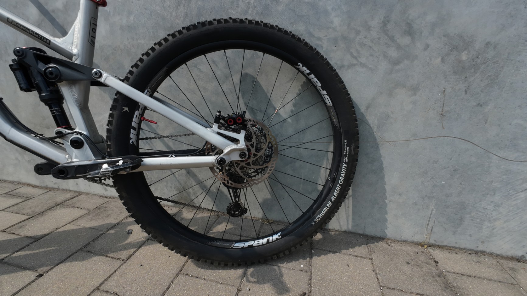 Privateer 161 enduro view 5