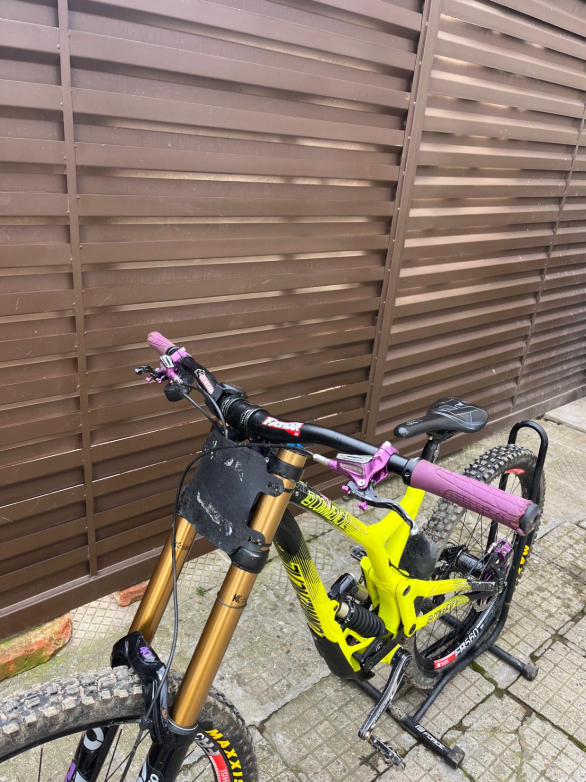 Commencal Supreme DH Race