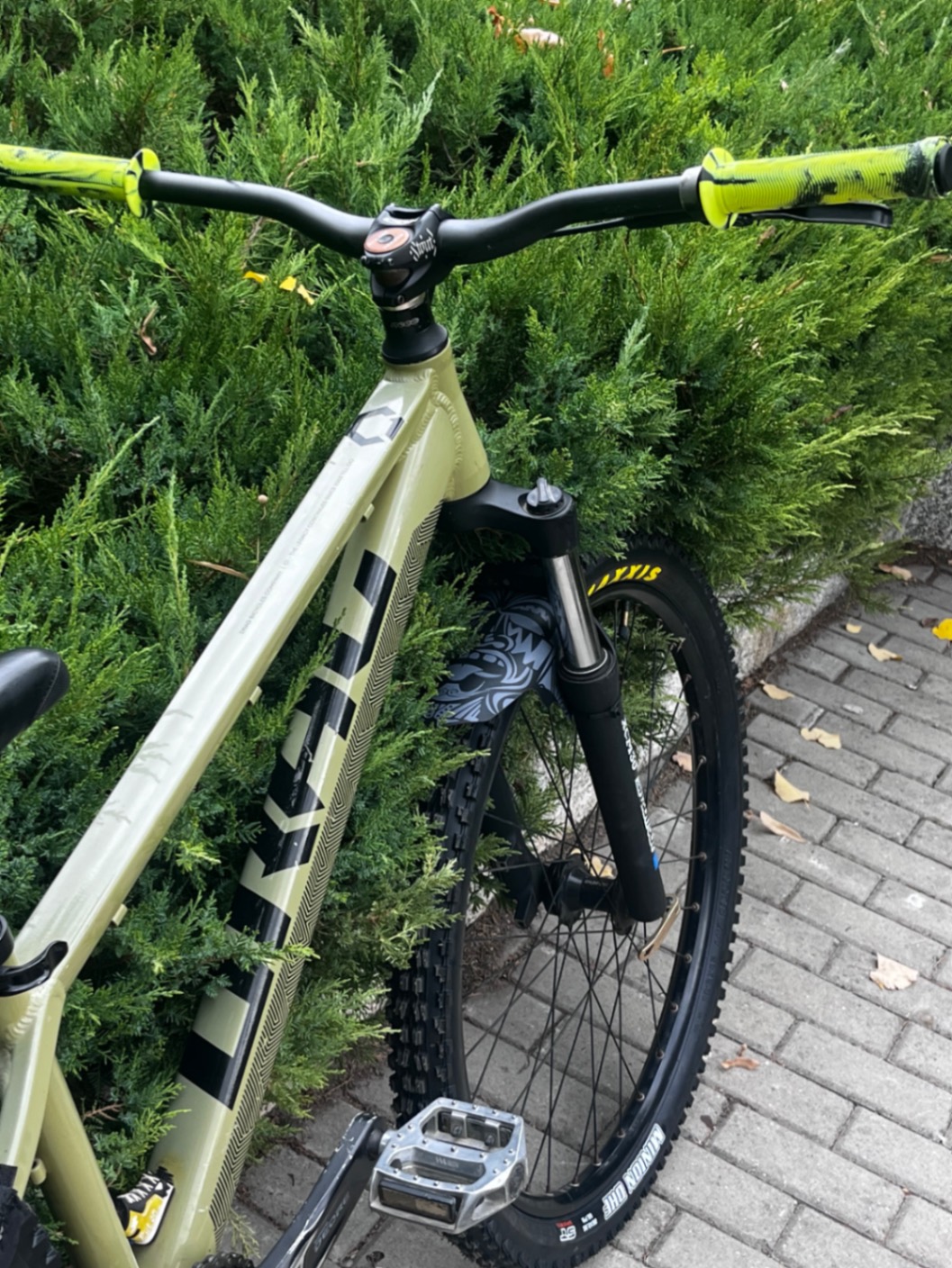 Bike view 3