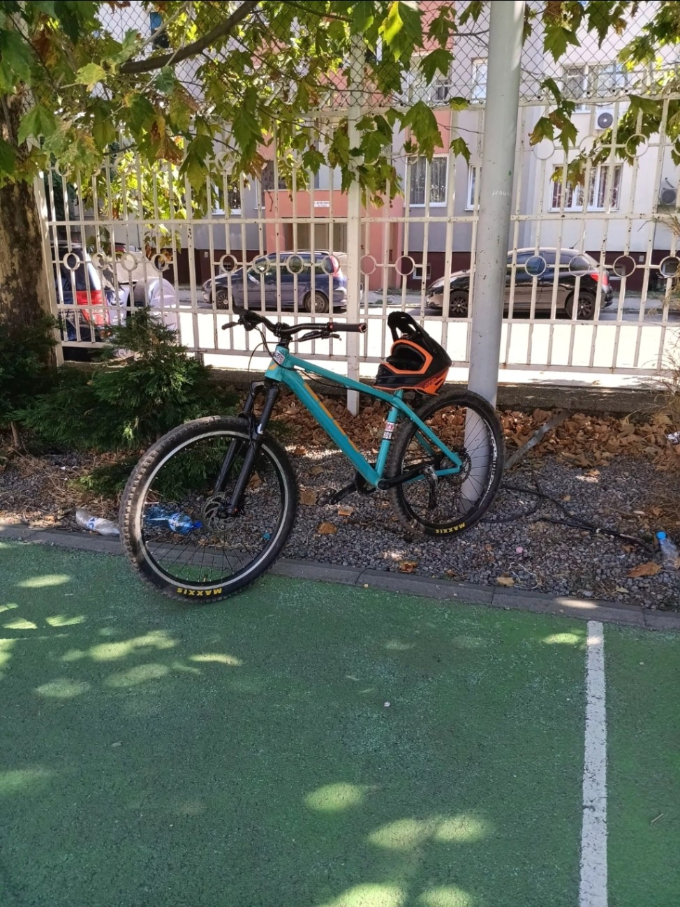 Bike view 3