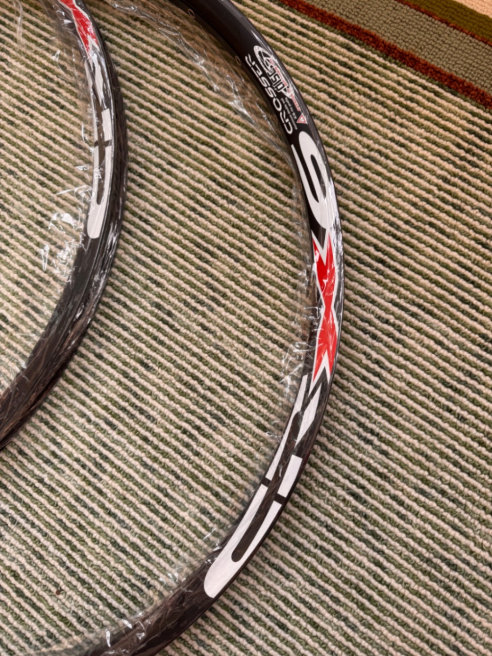 crosser Шини X6 view 2