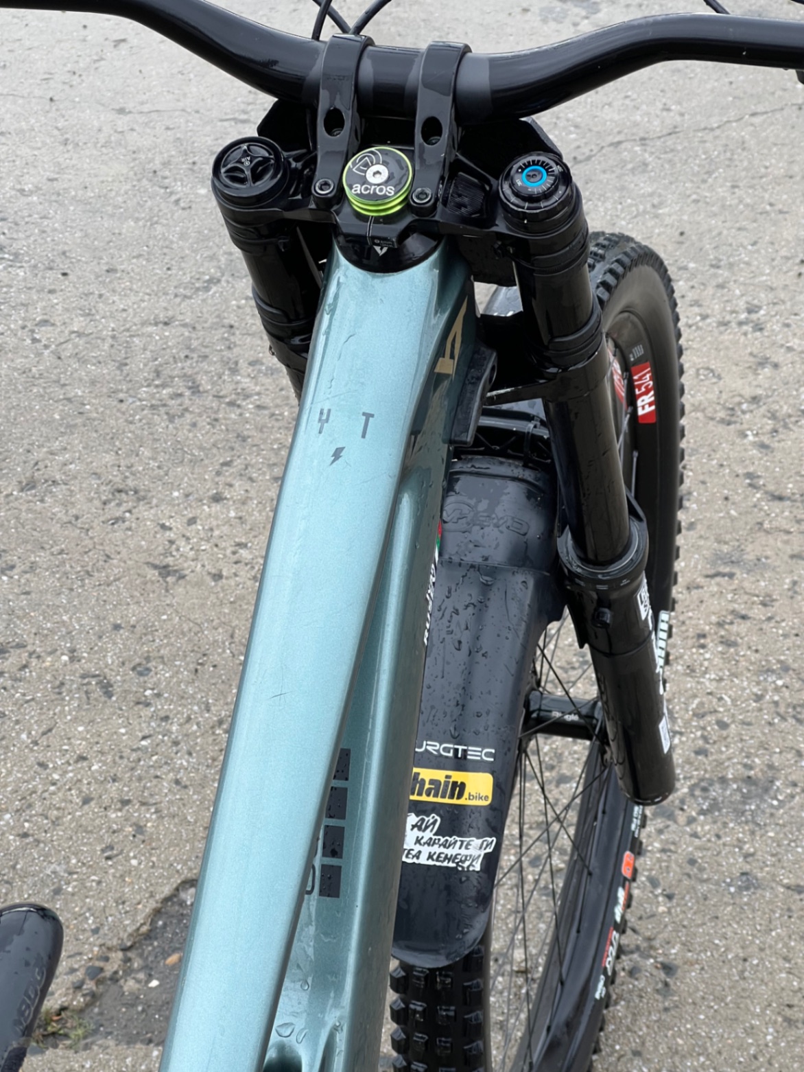 Bike view 3