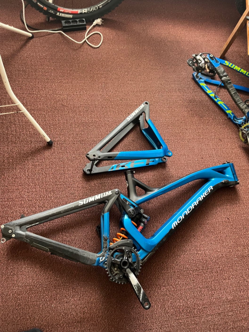 Mondraker Summum Pro