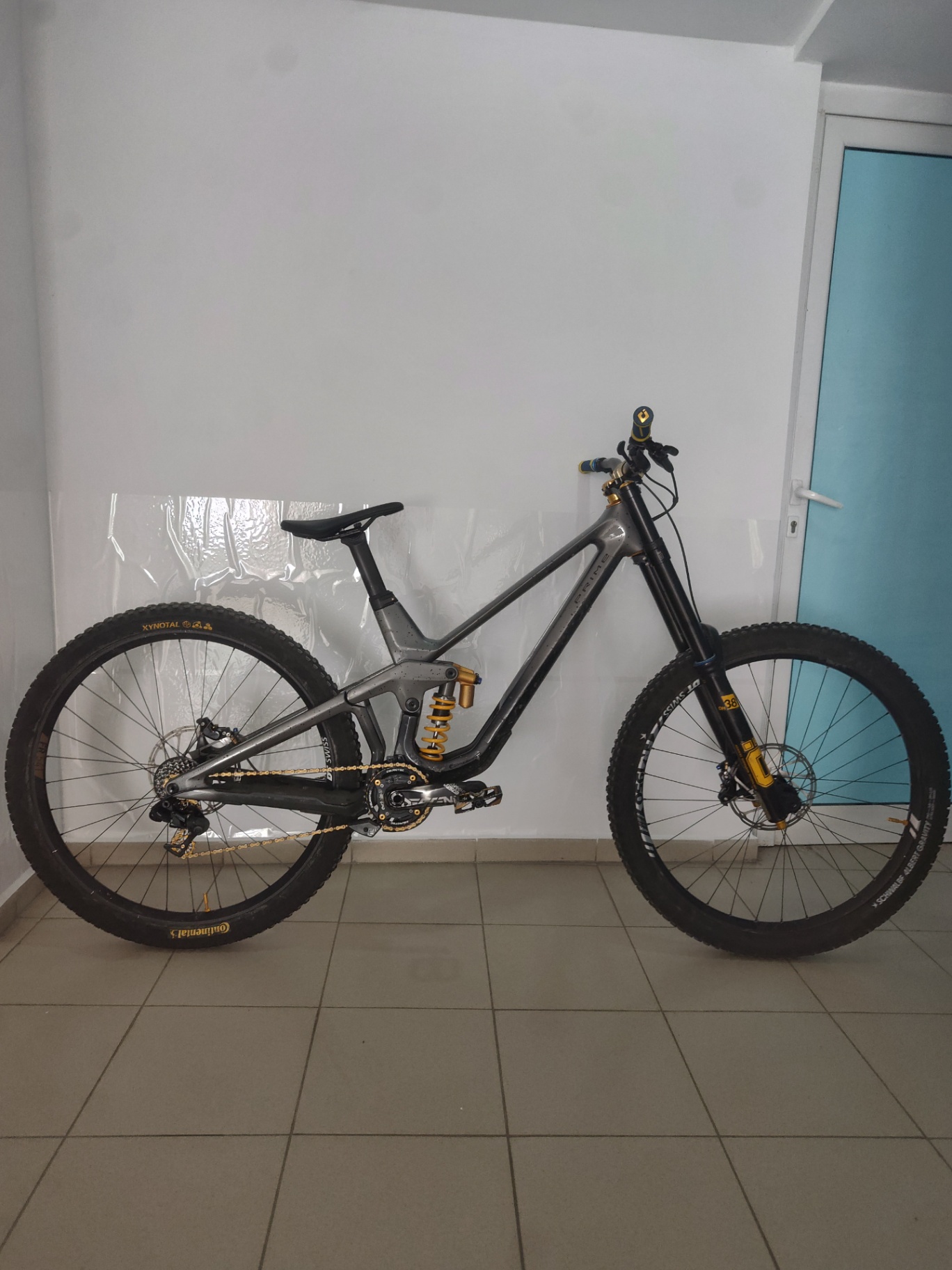 Commencal Supreme DH Race