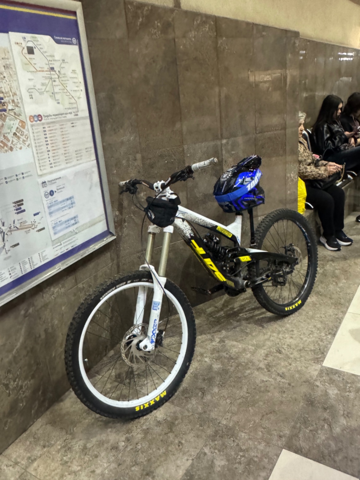 Bike view 7