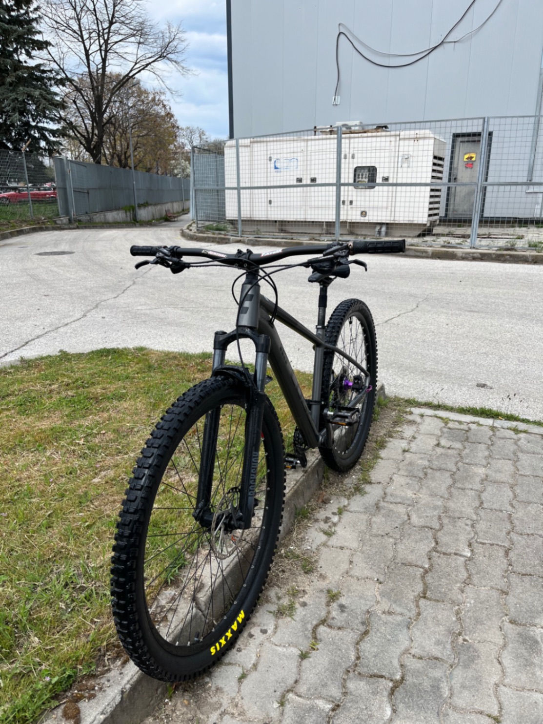 Bike view 6
