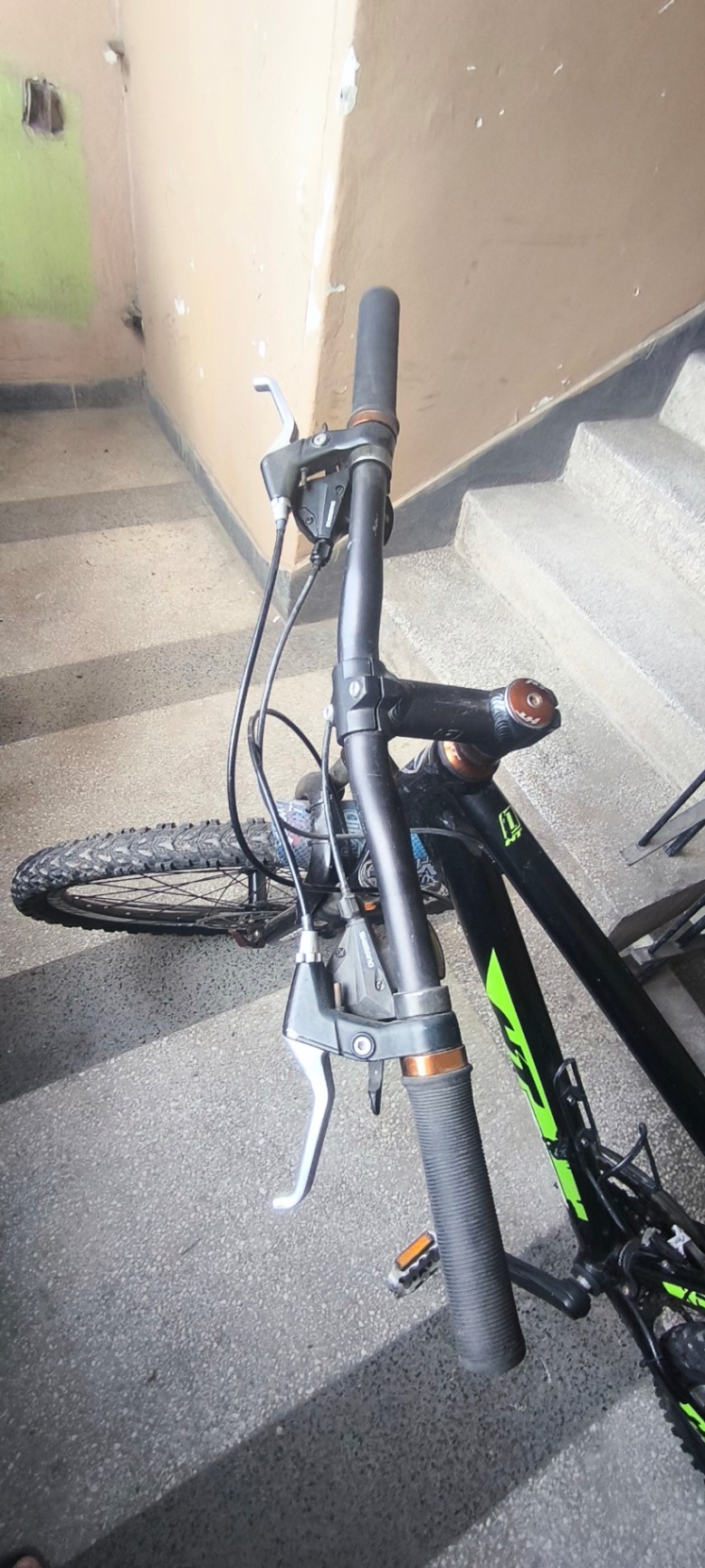 Bike view 4