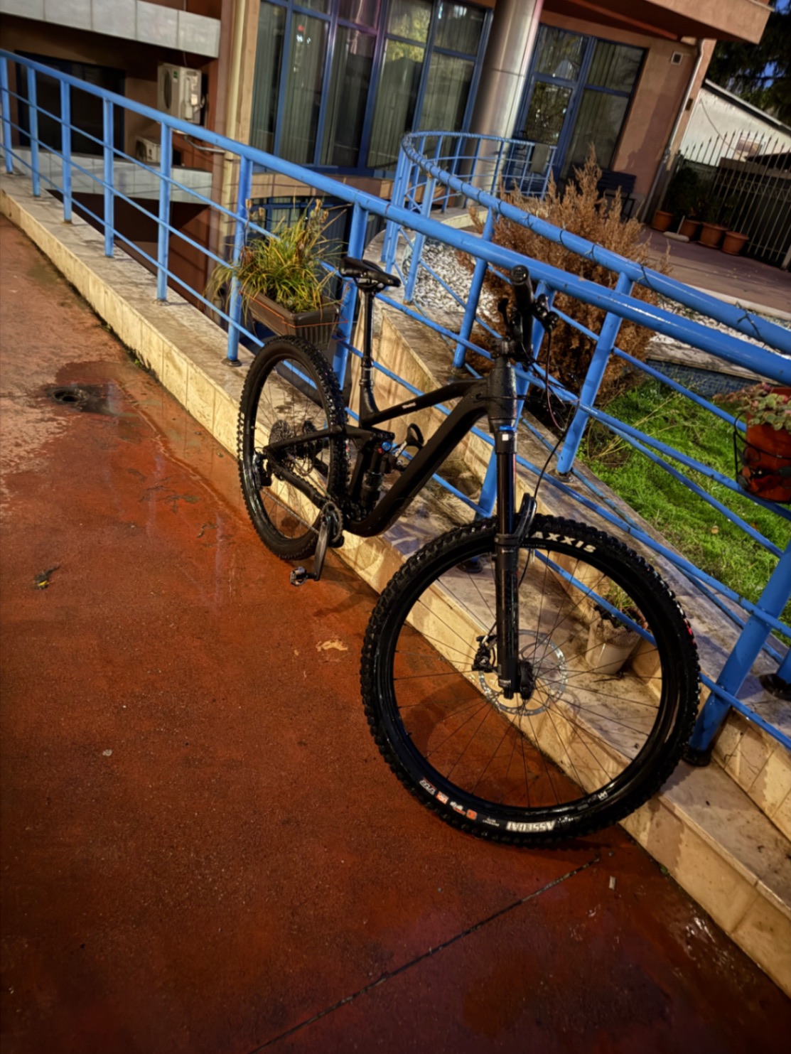 Bike view 3
