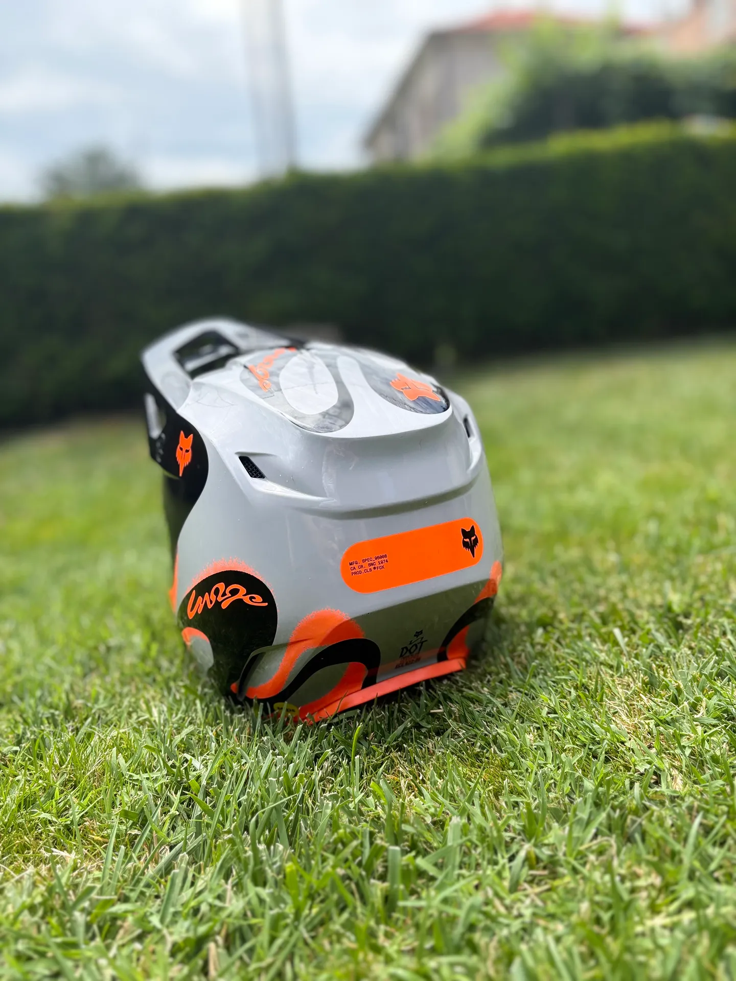 Fox Racing V1 view 3