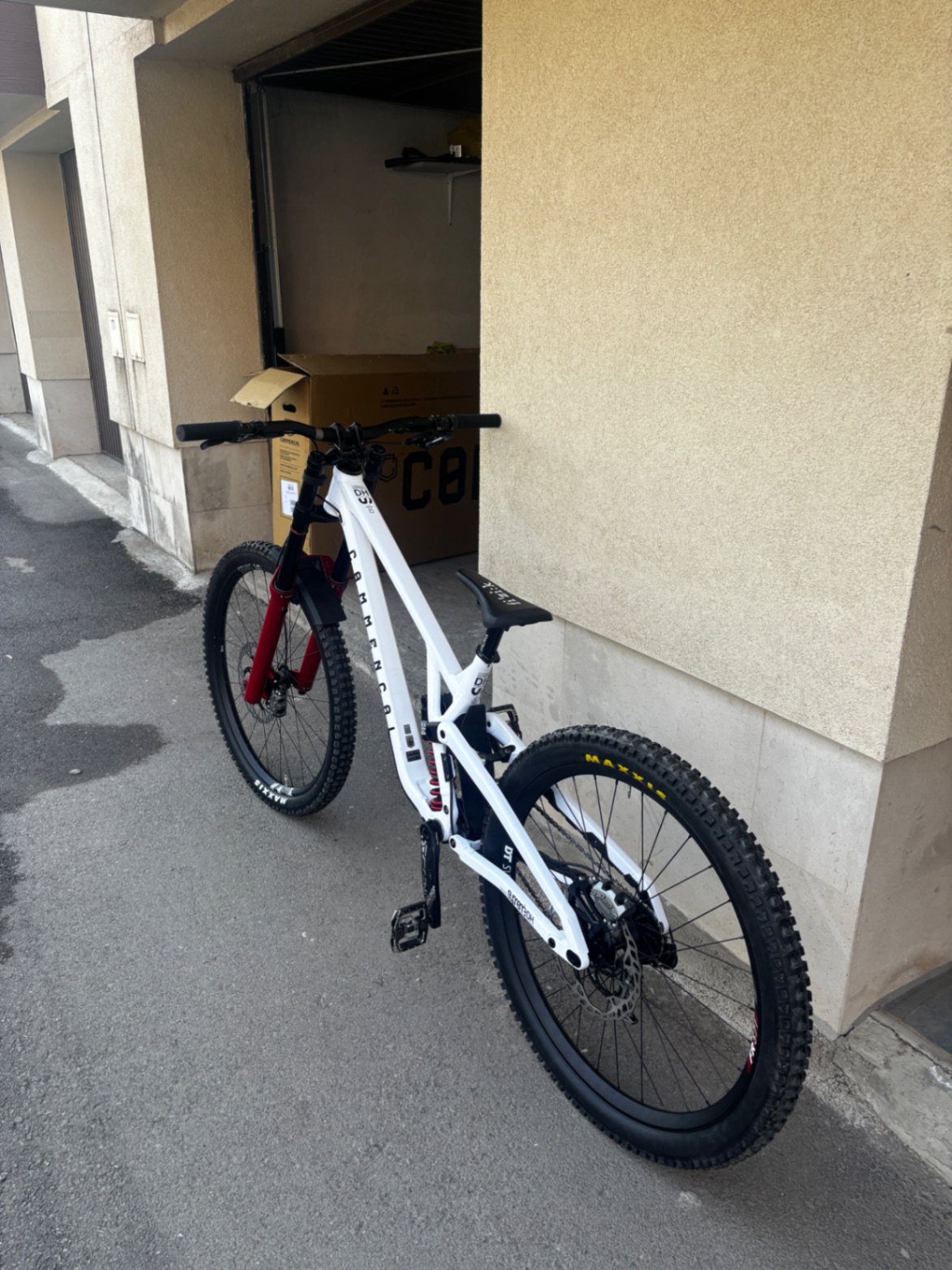 Bike view 3