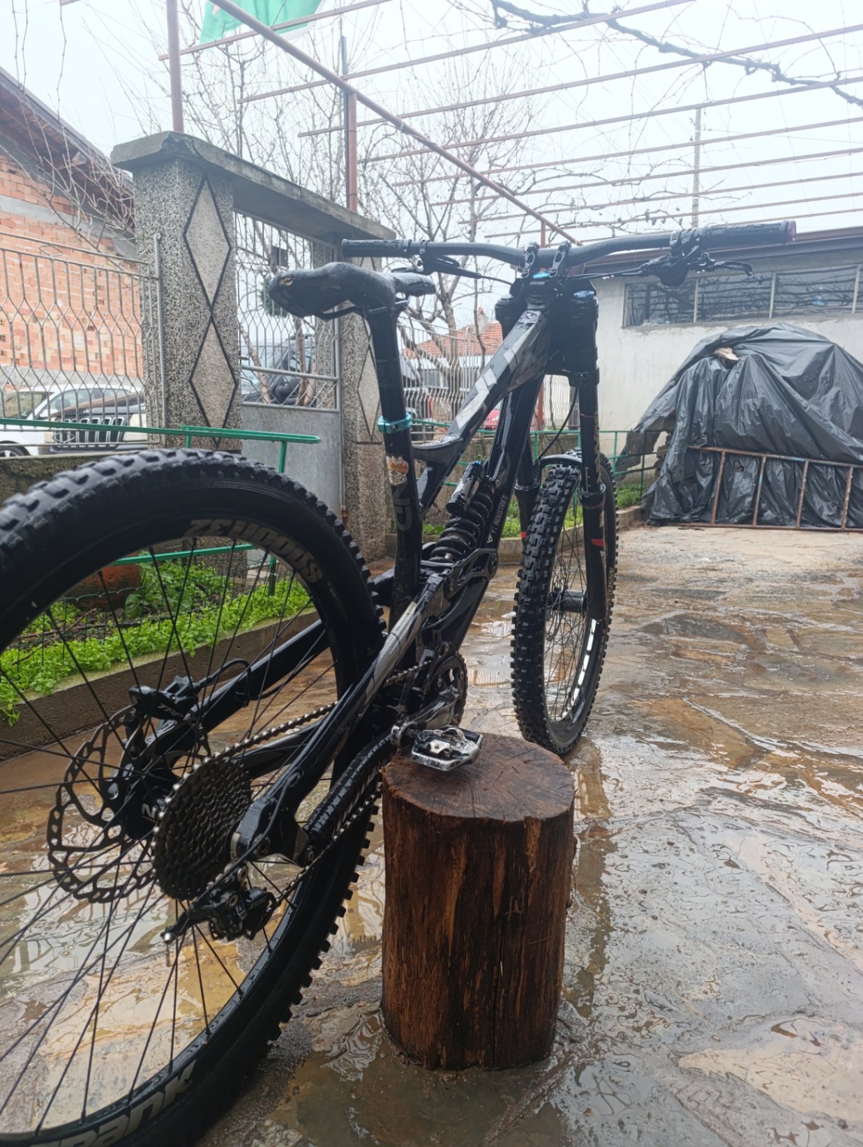 YT Industries Tues AL