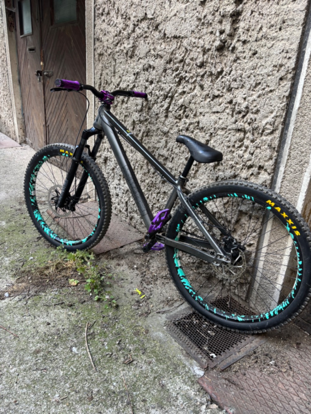 Bike view 3