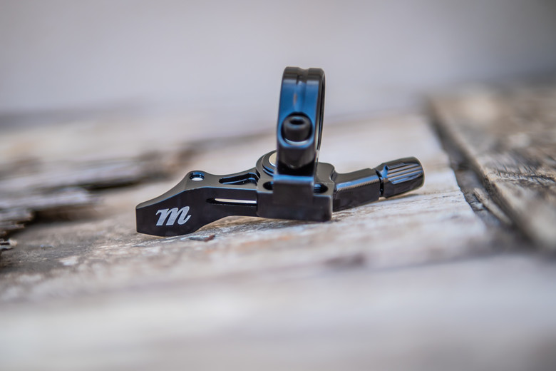 Manitou Jack 30.9/31.6x516.2mm 185mm ход черно view 5