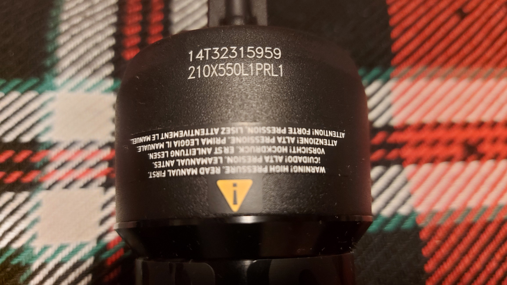 RockShox Deluxe Select Debone Air view 2