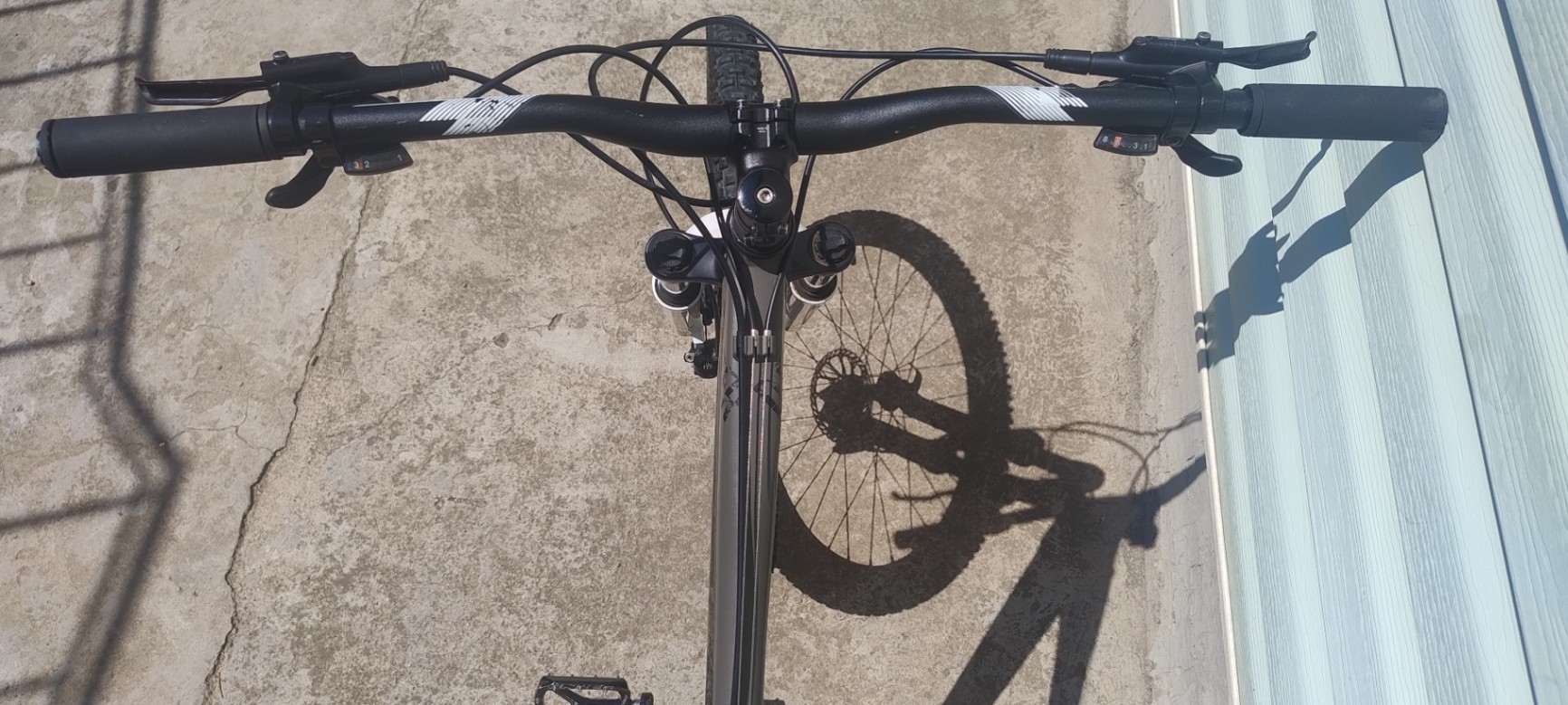 Bike view 3