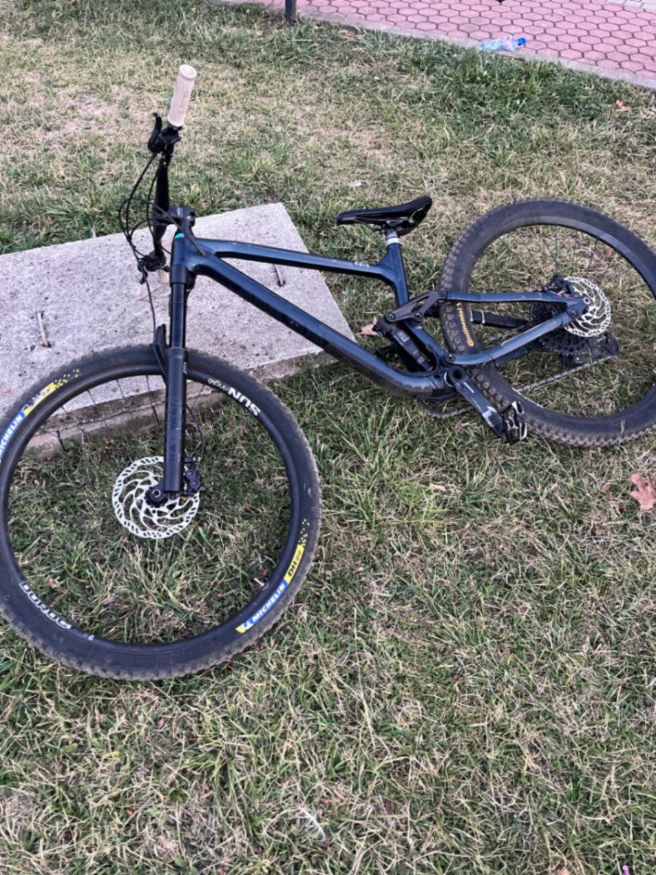 Bike view 3