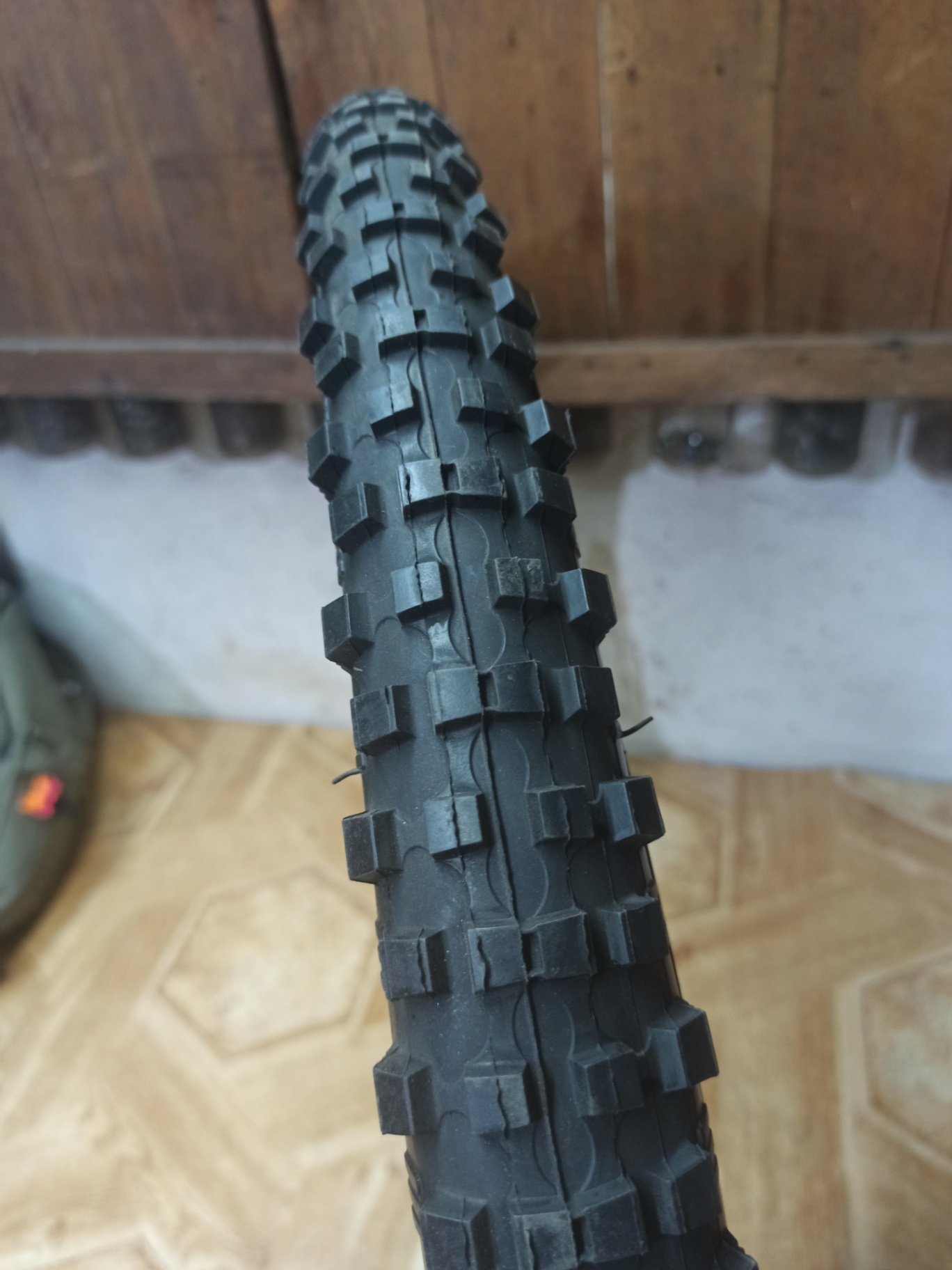 undefined C-1388 MTB-TRA 26x2.10