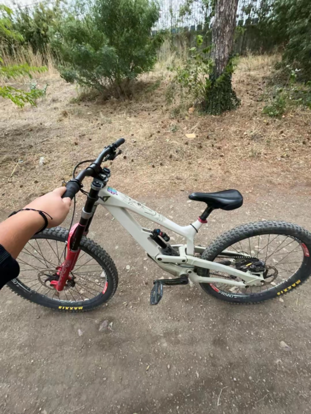 YT Industries Tues Pro