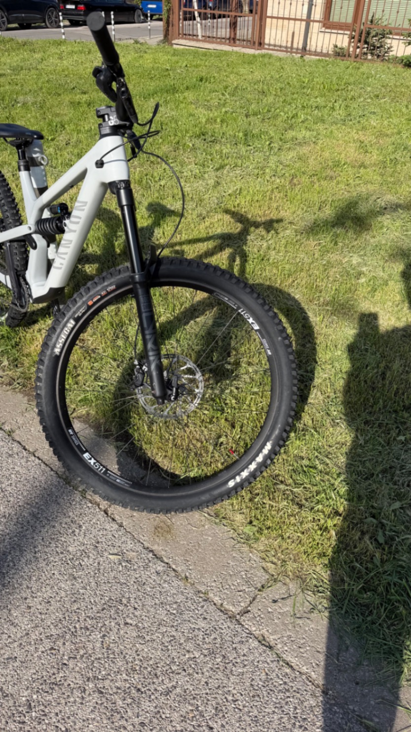 Bike view 3