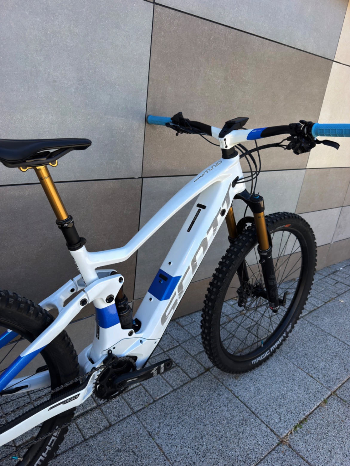 Bike view 4