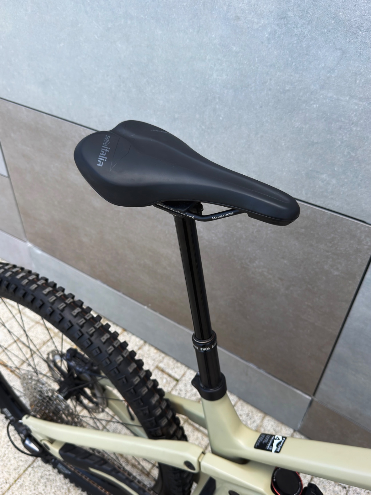 Bike view 6