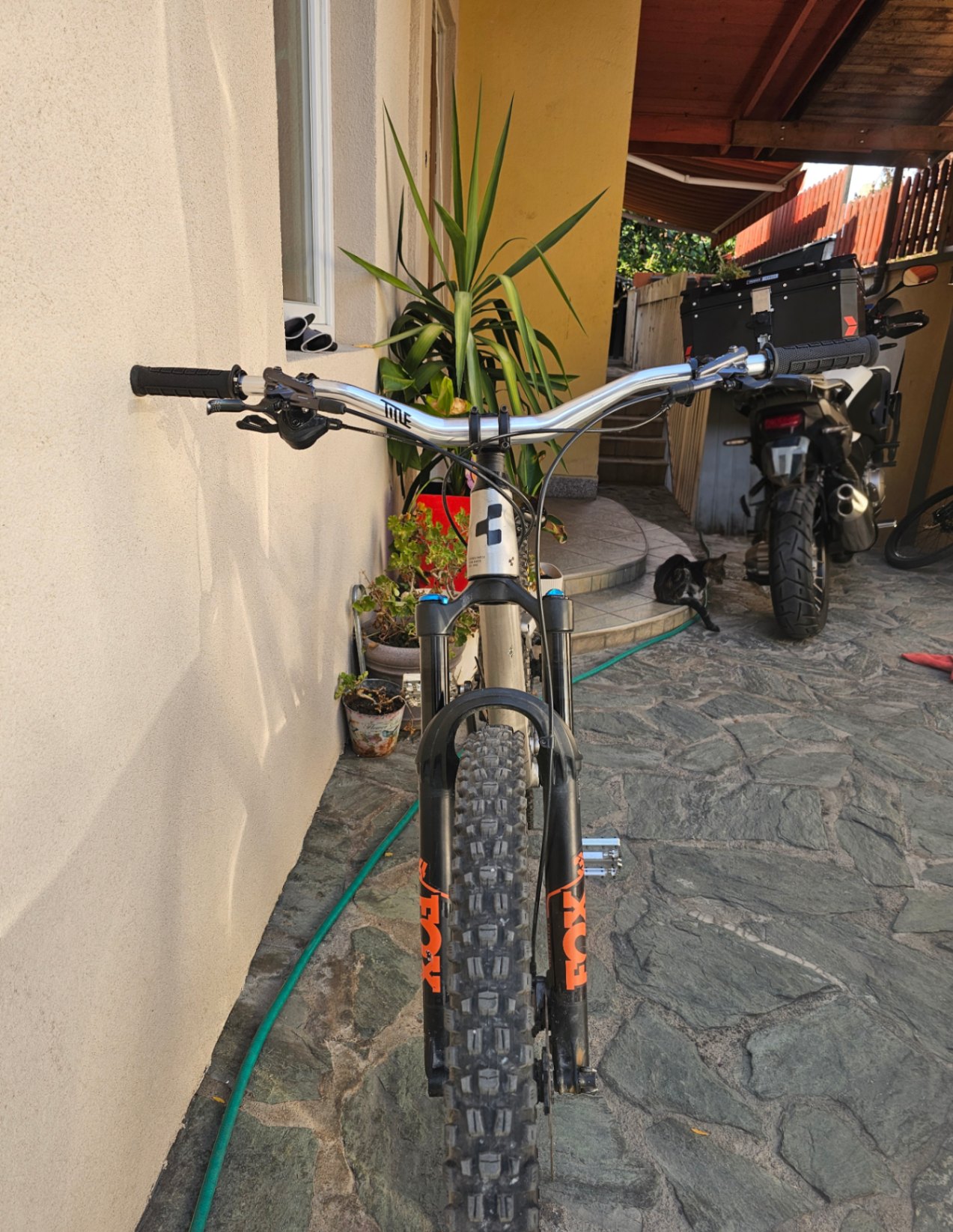 Bike view 4