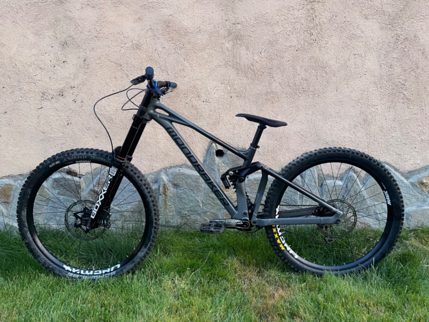 Mondraker Summum R view 2