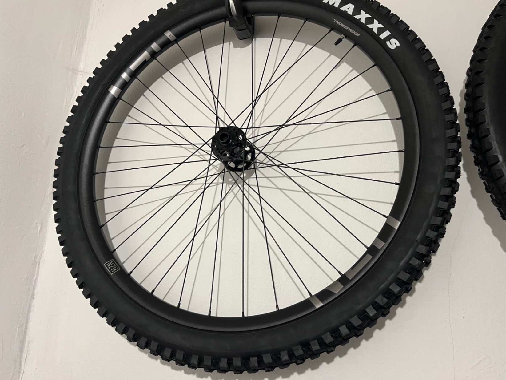Nukeproof Horizon V2 29 Boost Sram XD view 3