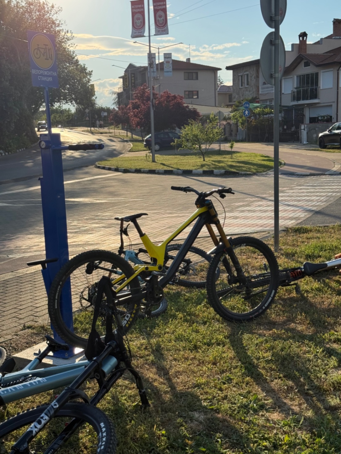 Bike view 3