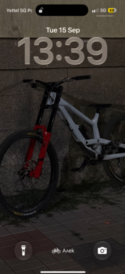 YT Industries Tues core 1