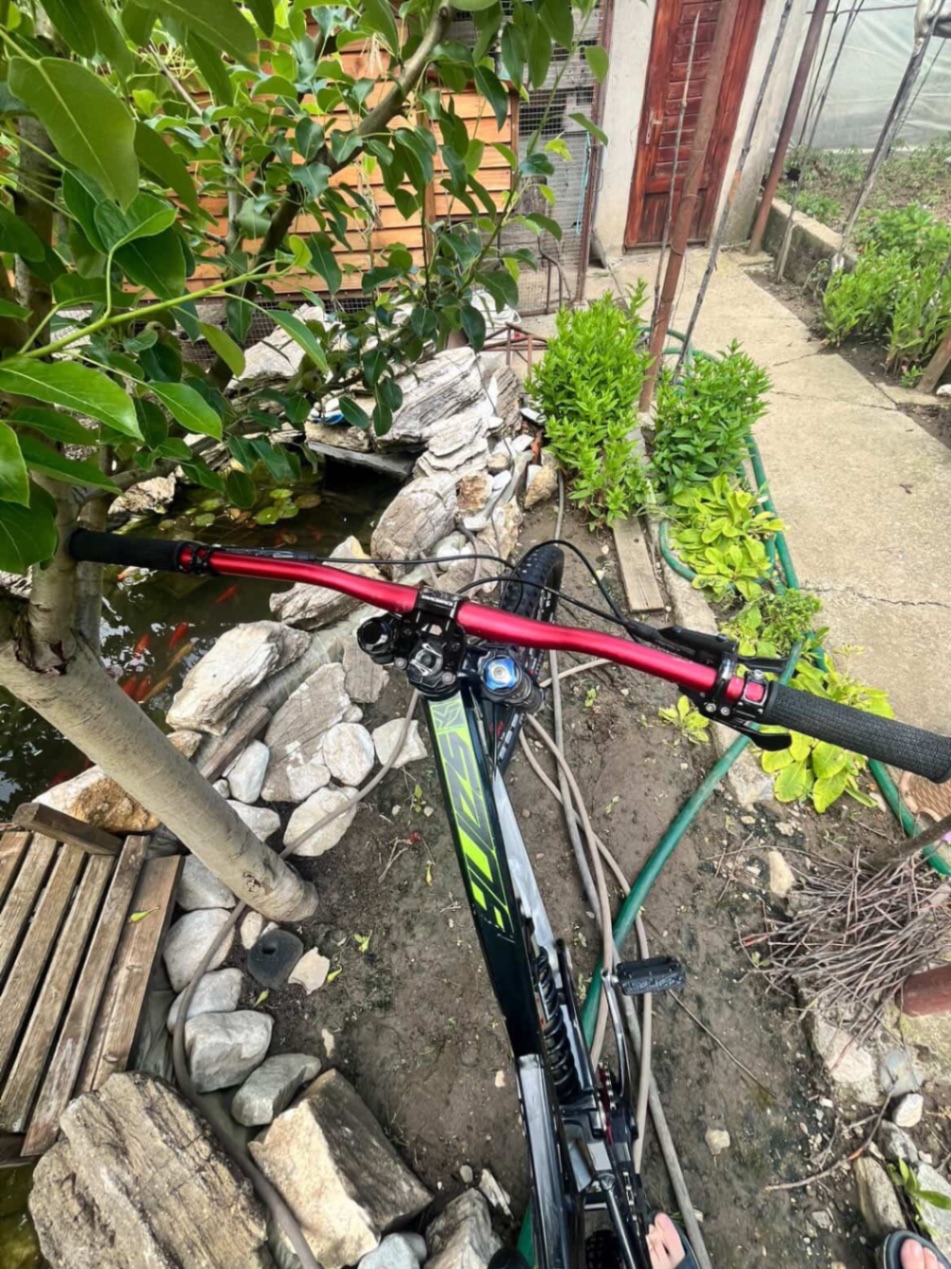 Bike view 7