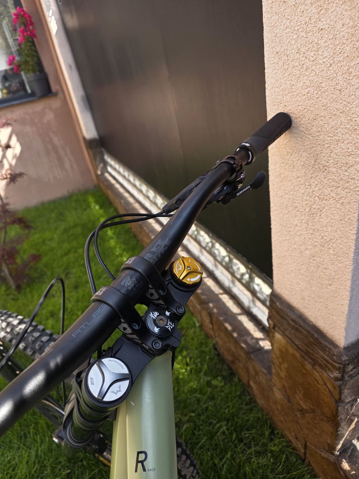 Bike view 7