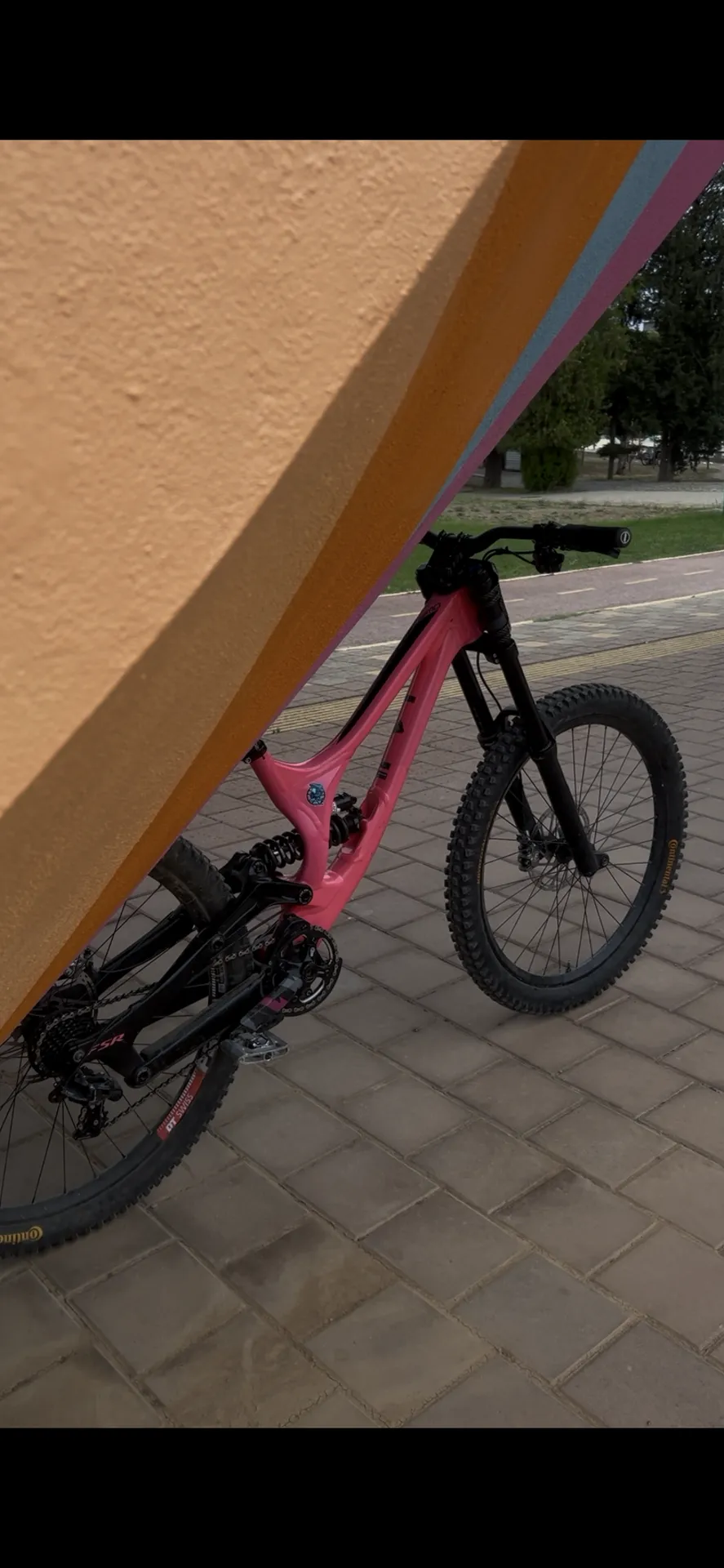 Specialized Demo 8 view 3