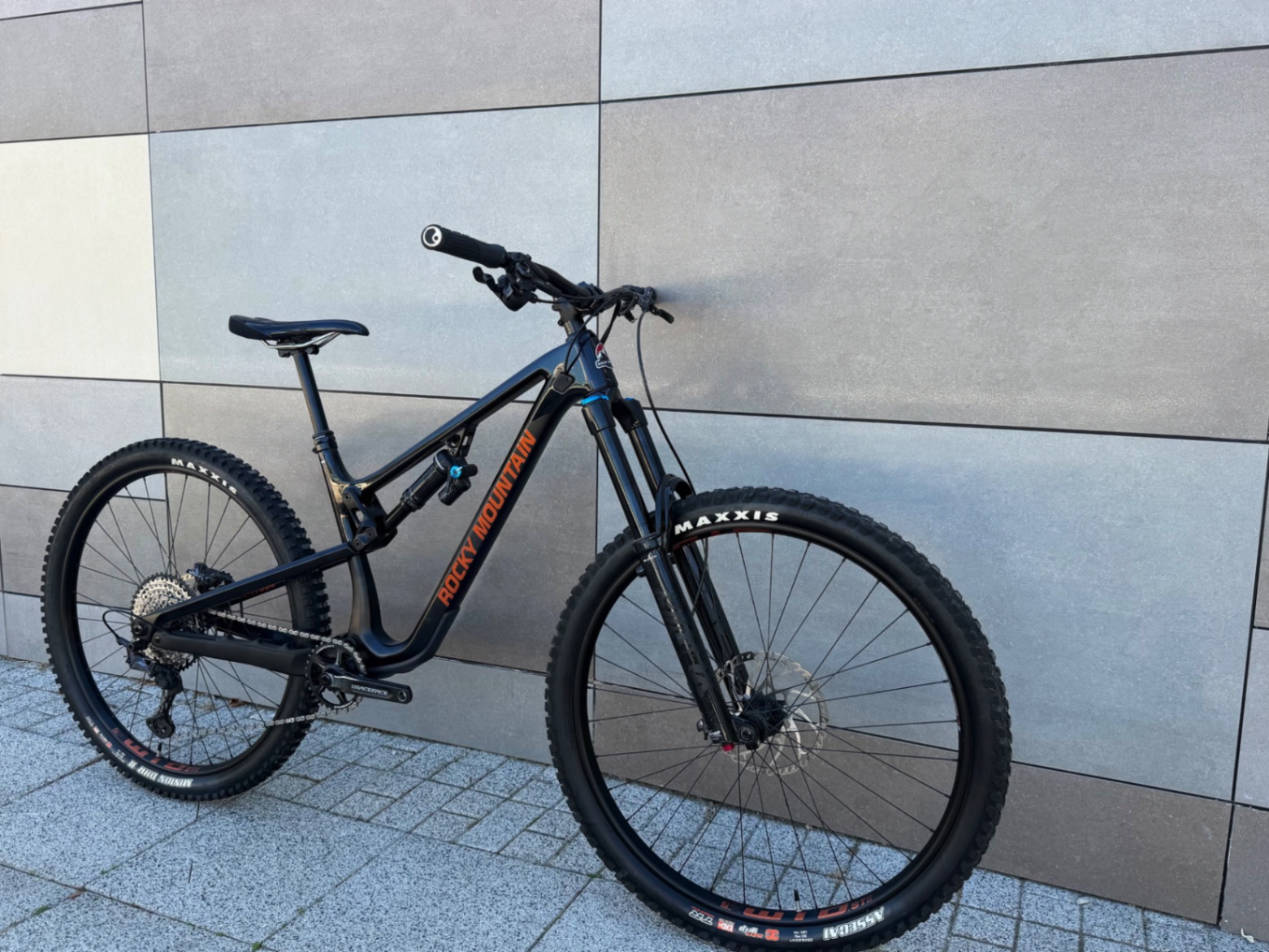 Rocky Mountain Altitude Carbon 70
