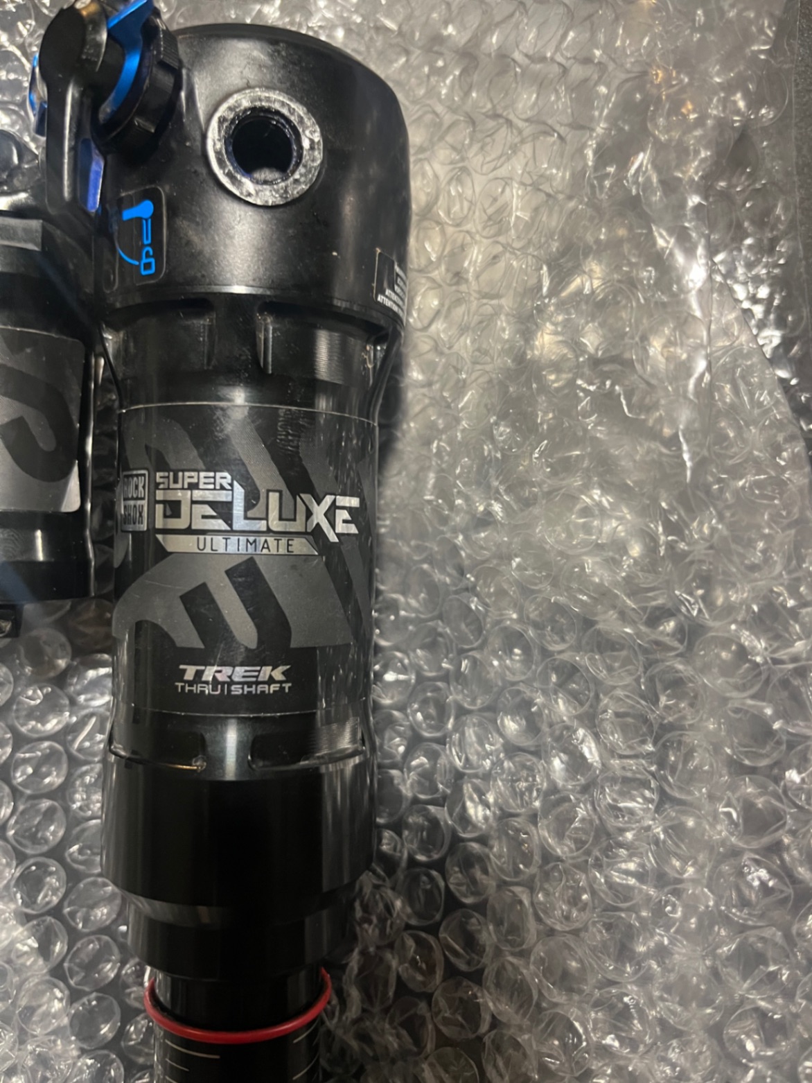 Rock Shox Super deluxe ultimate thru shaft view 2