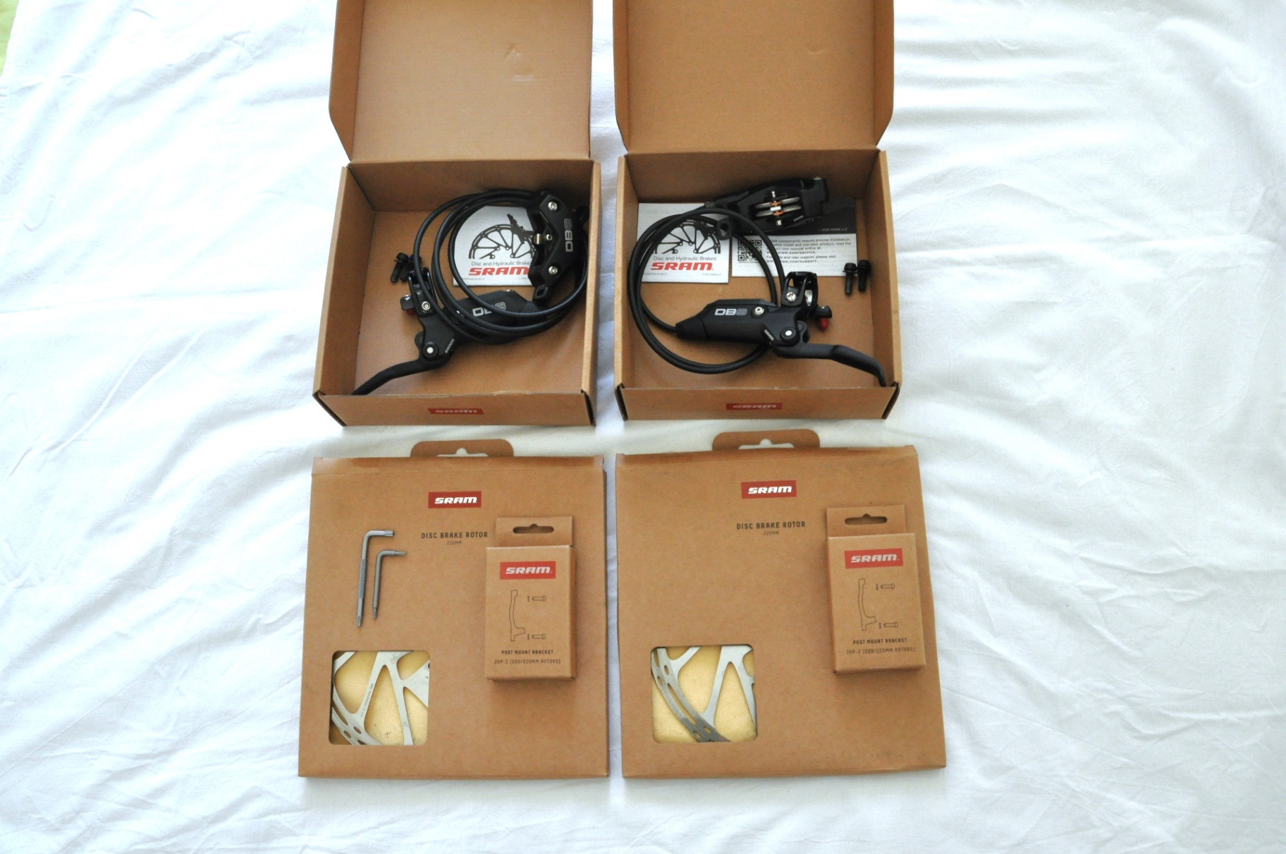 Sram DB8 Stealth view 2