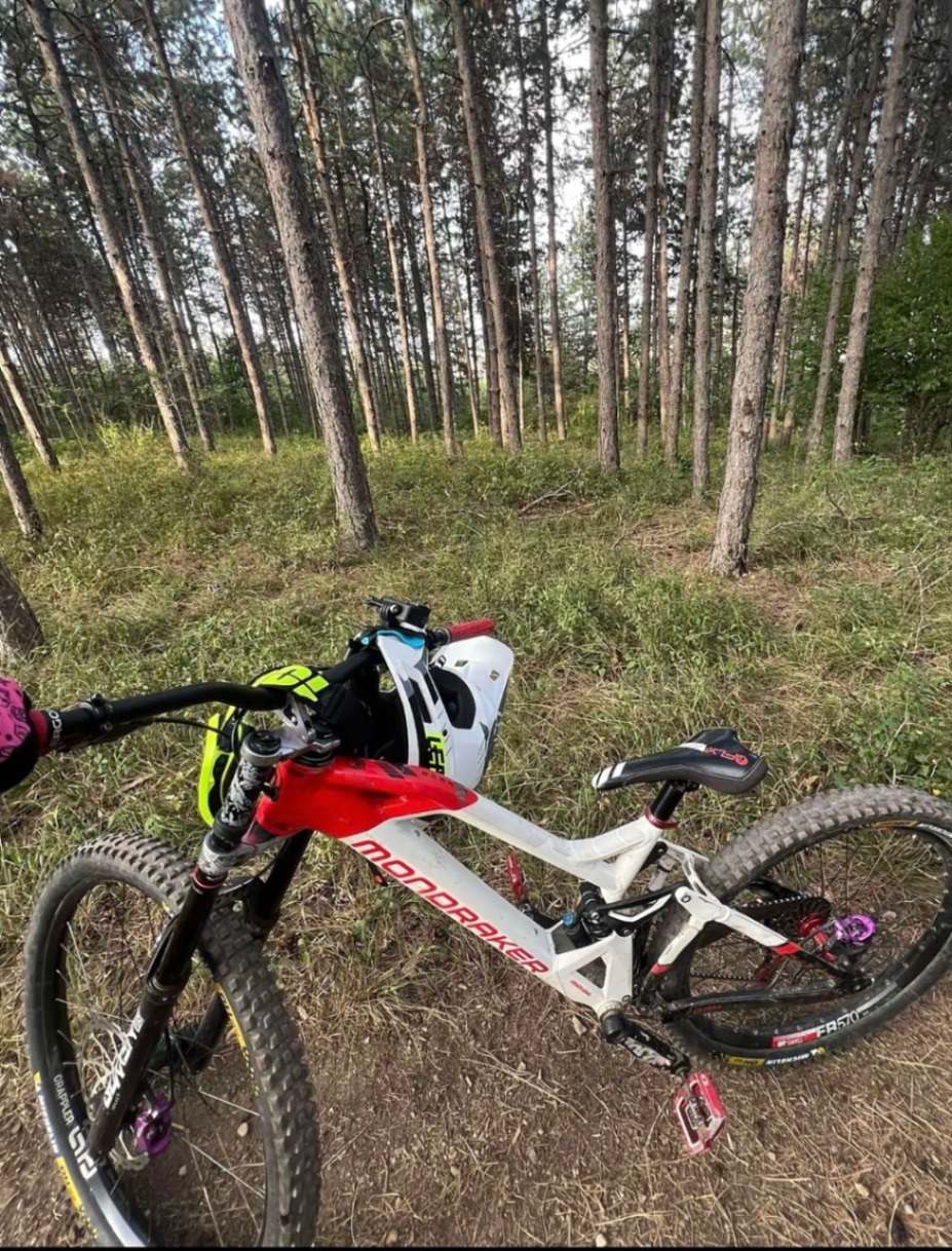Bike view 3
