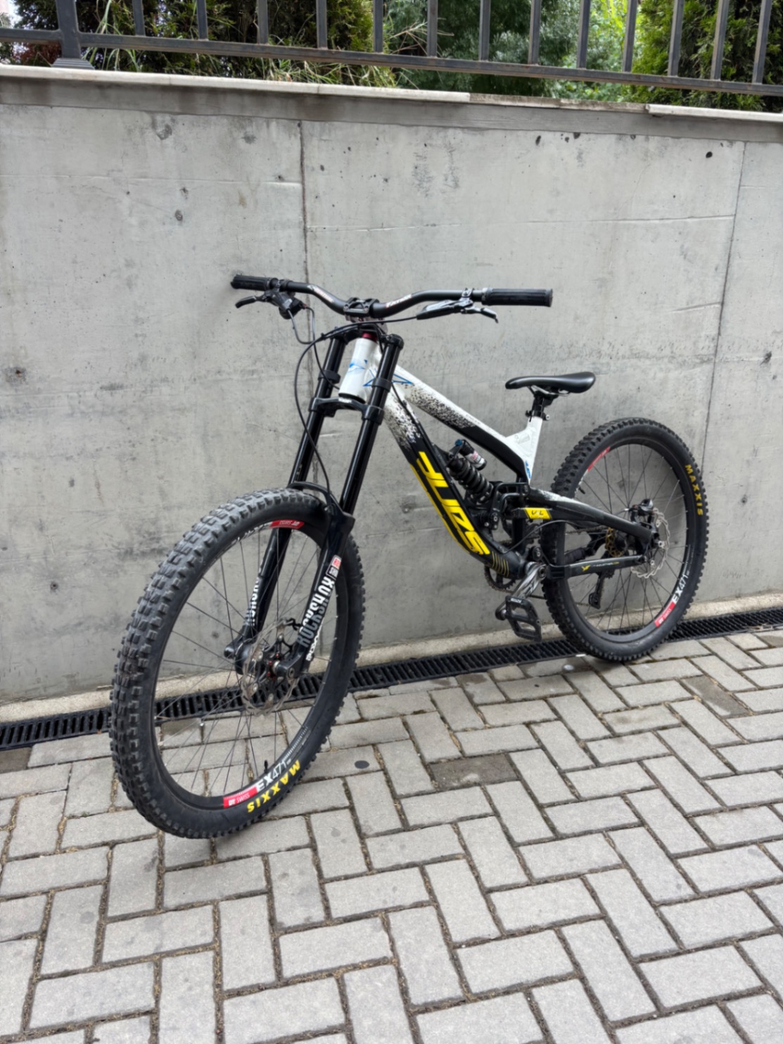 YT Industries Tues AL Base