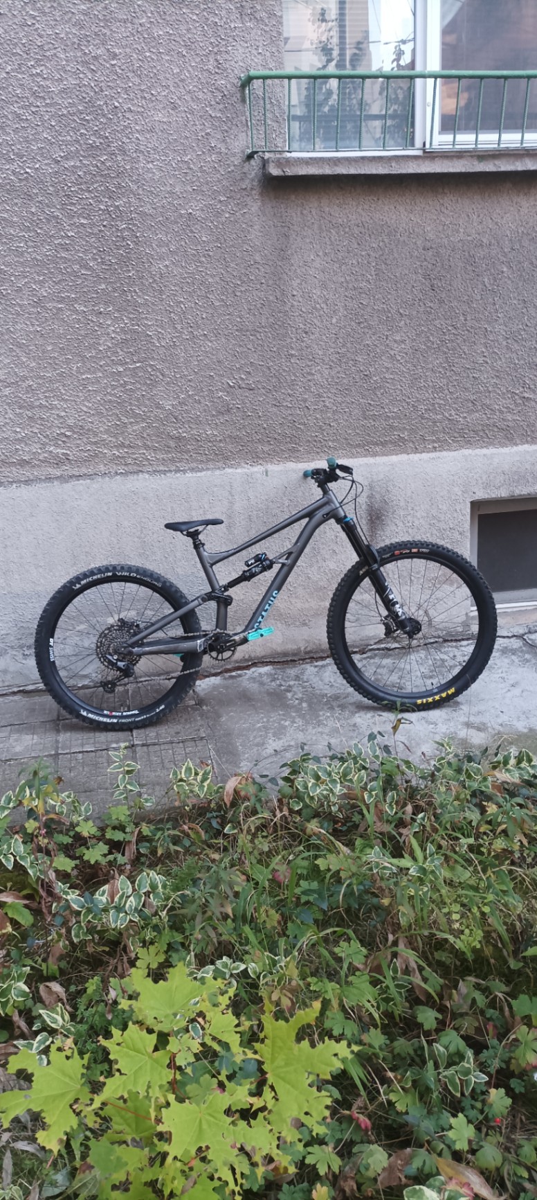 Specialized Status 160