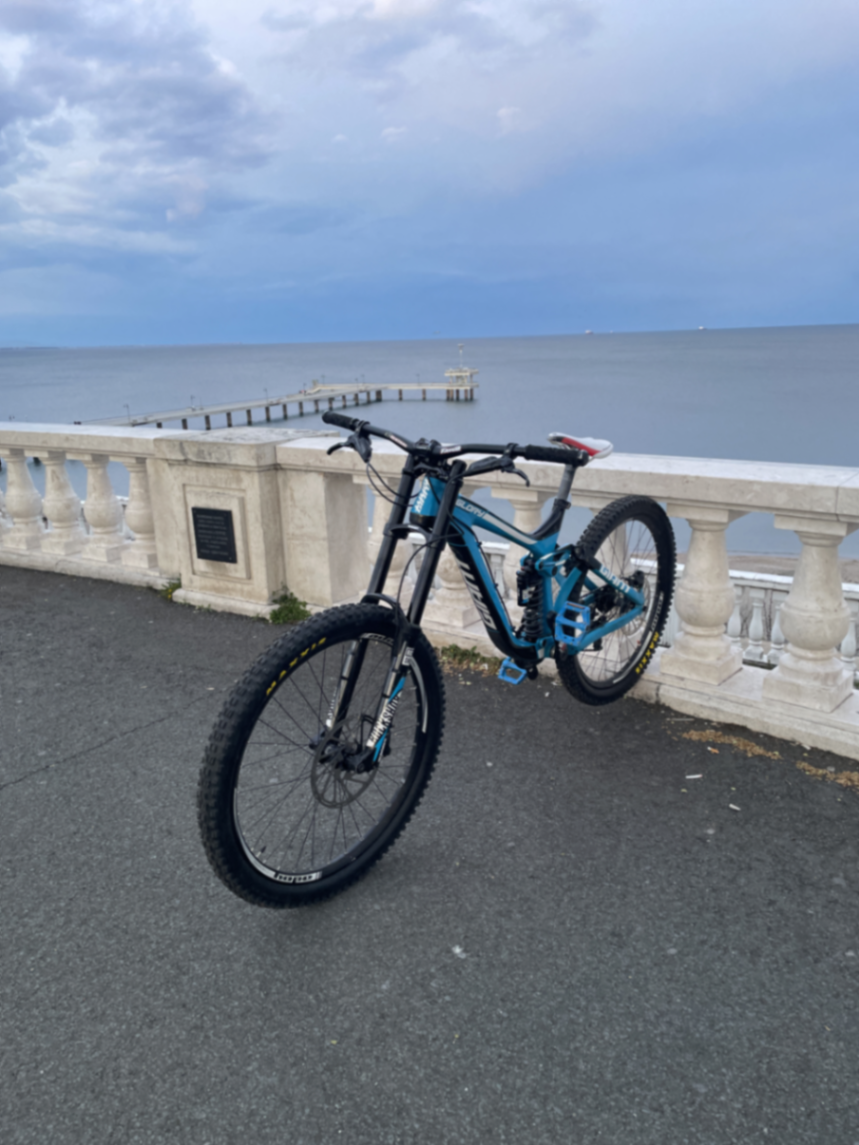 Bike view 3