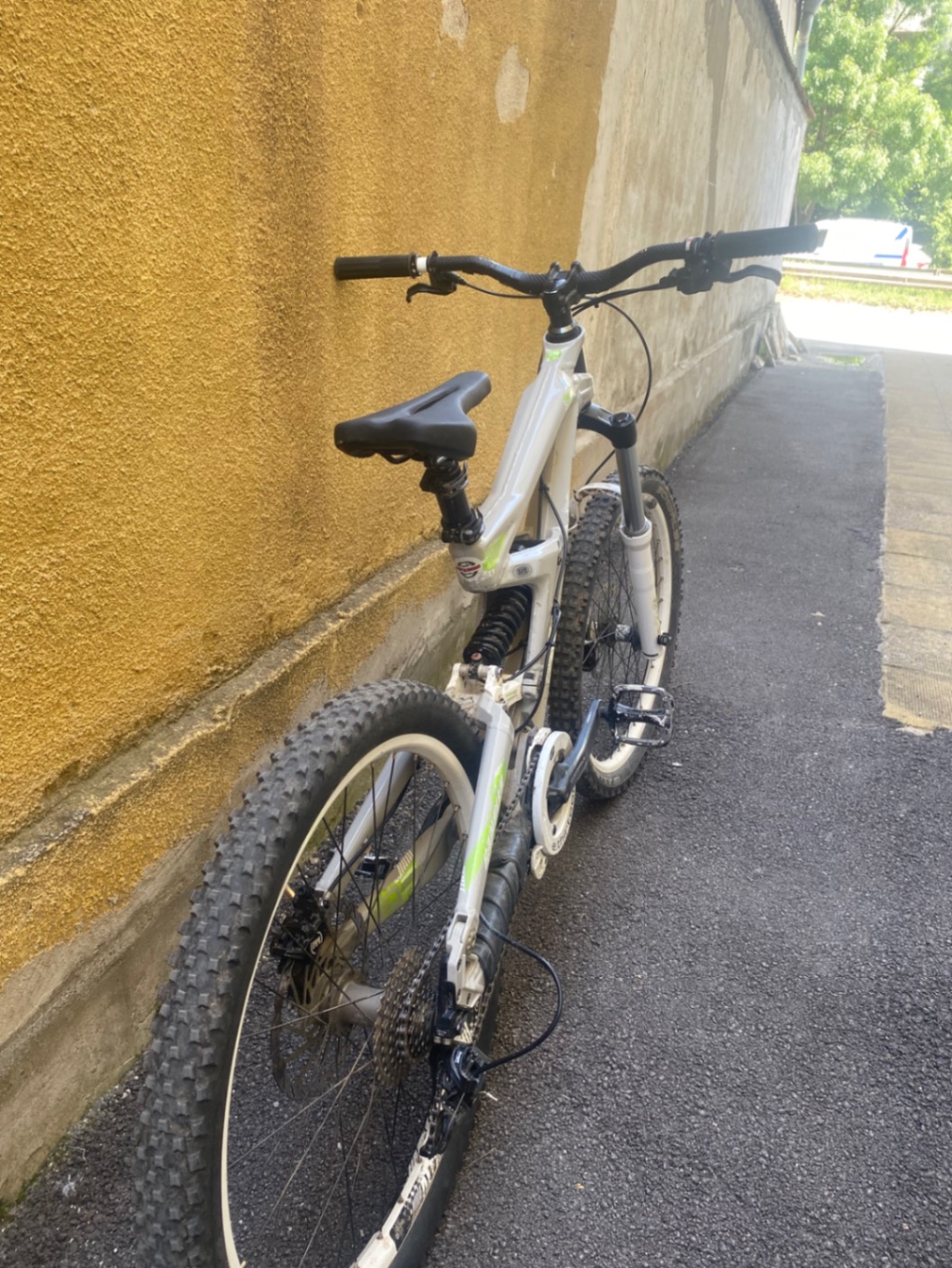 Bike view 7