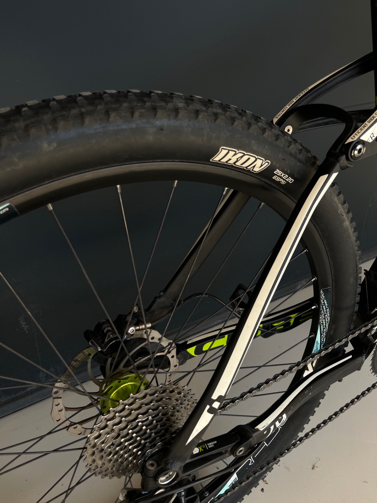 Cube ams 120 view 9