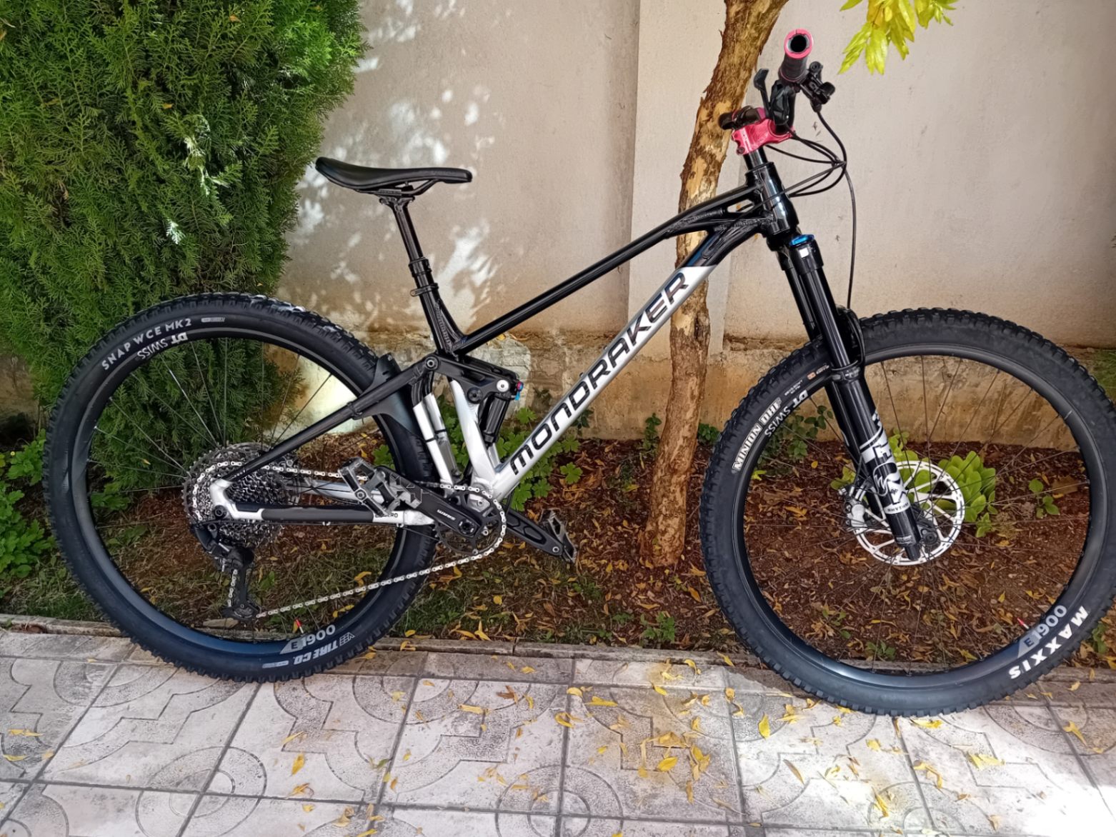Mondraker Superfoxy R