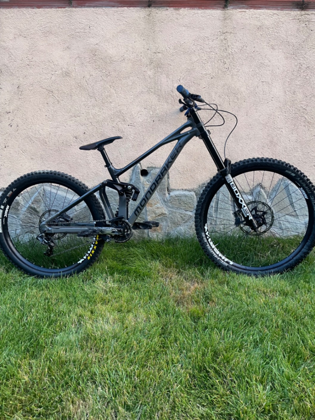 Mondraker Summum R view 4