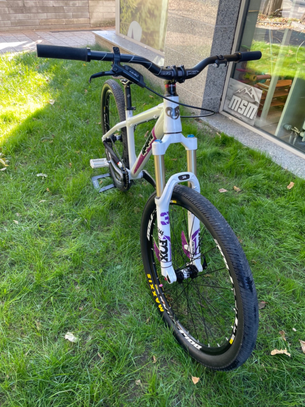 Bike view 3